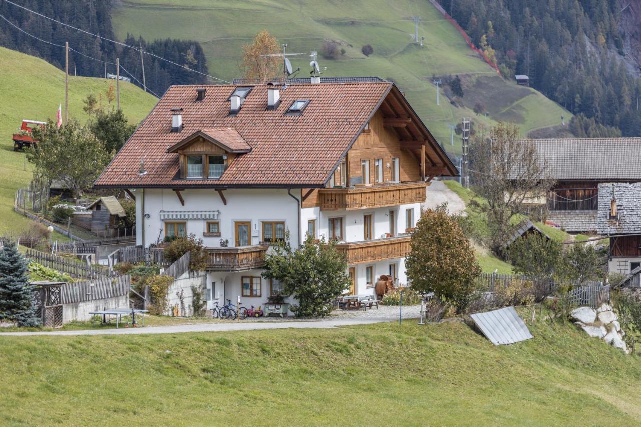 Haus Belodei - Apt B San Martino in Badia Exterior photo